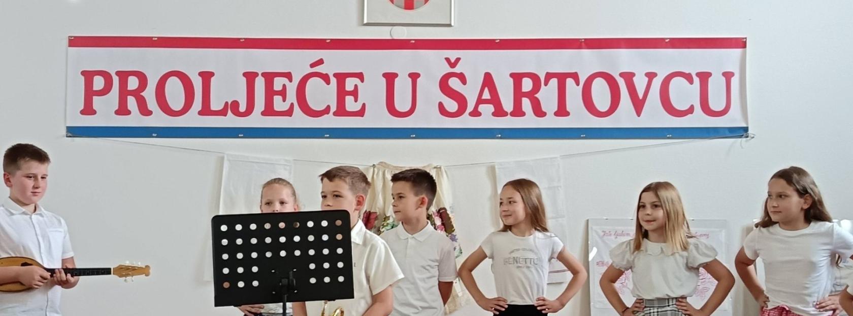 Jubilarno 10. „Proljeće u Šartovcu“ okupilo brojne čuvare tradicije i kulturne baštine