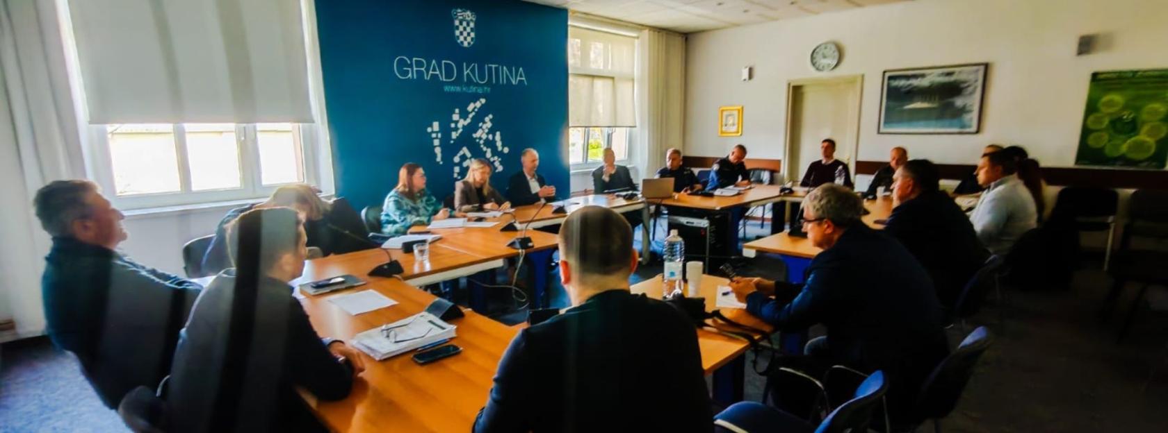 Održana 2. sjednica Vijeća za komunalnu prevenciju kriminaliteta Grada Kutine: definirane hitne i dugoročne mjere za suzbijanje ilegalnog odlaganja otpada