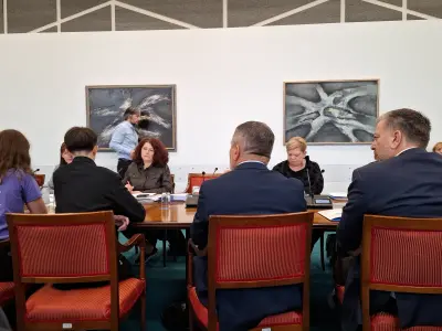 IMG-53945c48c58ea9e279fb625ed9f9bbd3-V