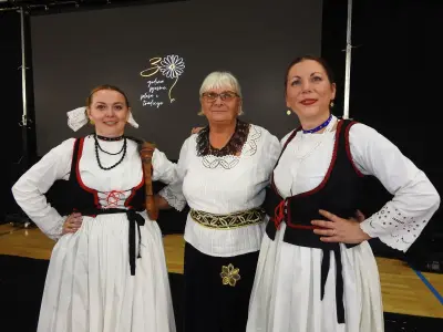 571076077_1402340368561591_780341718490537034_n