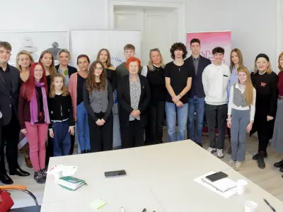 583690296_1235347555292663_197394990843111268_n