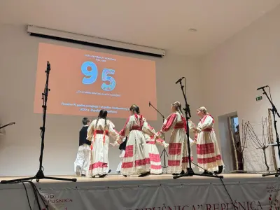 WhatsApp Image 2025-12-06 at 19.03.48 (1)