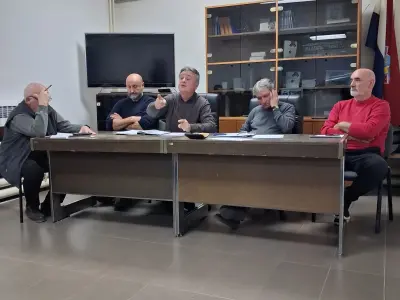 6b270e29-faf9-4257-968d-dfd0944fca99