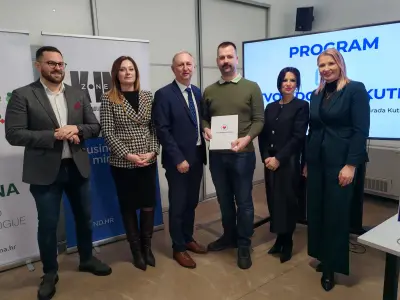 WhatsApp Image 2025-12-19 at 15.08.38