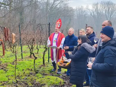 92068fe2-66f3-43d6-8e0e-d0b120d819b5