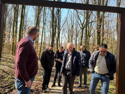 79c18831-a3d1-4ccc-9e7d-953505c8f490