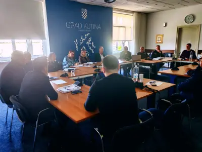 af540ca4-2738-4efe-9a71-b1f09c4c6875