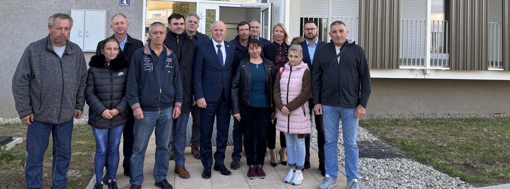 Otvorena višestambena zgrada APN-a u Ulici Bartola Kašića 4
