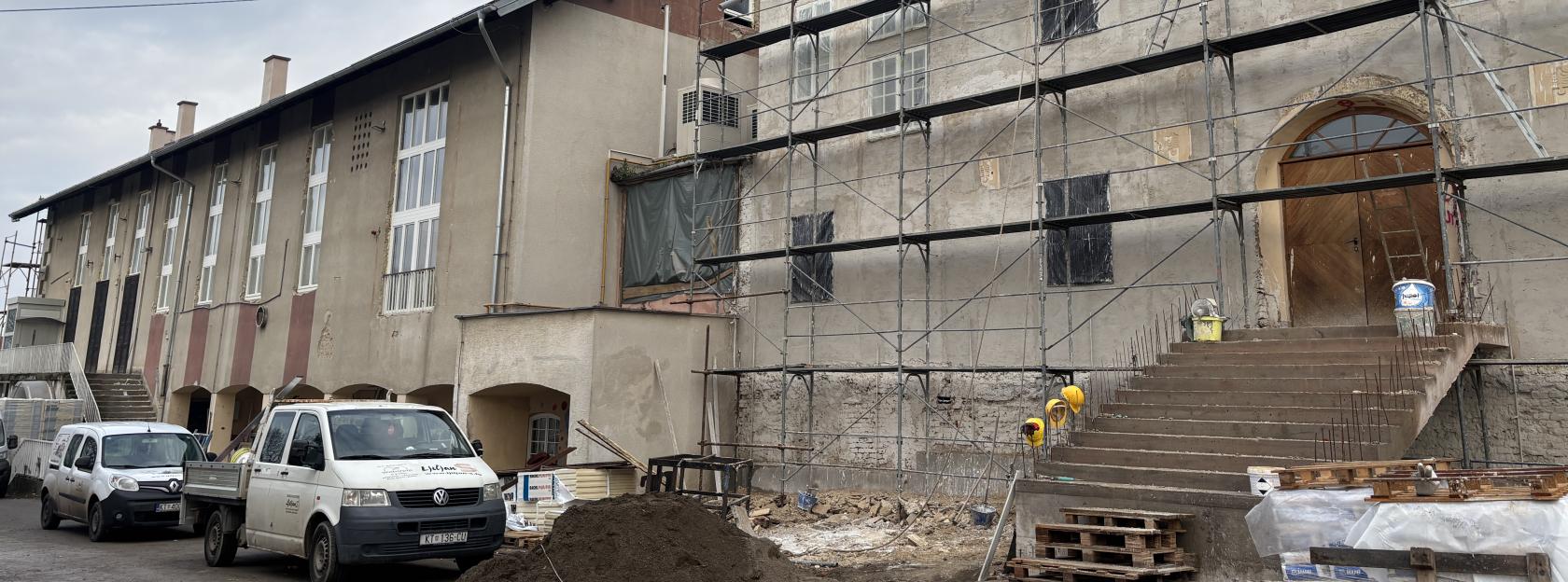 Energetska obnova Pučkog otvorenog učilišta u punom zamahu: radovi ulaze u vidljivu fazu izvedbe